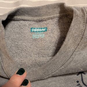 Garanimals Men's Gray Crewneck Sweater